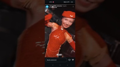Produkcja: Grupa Kewin Sobczak S.A.

 Dołącz do naszych social-mediach:
 *Strona internetowa:* https://vhsfikcyjna.prv.pl/
 *CDA:* https://www.cda.pl/vhsmusic
 *Chomikuj:* https://chomikuj.pl/kewinsobczak
 *Odysee:* https://odysee.com/@VHSMusic:c
 *OK:* https://ok.ru/kewin.sobczak
 *Twitch (tylko gier):* https://twitch.tv/sobczakkewin
 *Facebook:* https://www.facebook.com/GrupaKewinSobczak/
 *X:* https://x.com/KewinSobczak
 *Instagram:* https://www.instagram.com/kewinsobczak_official/
 *TikTok:* https://www.tiktok.com/@kewinsobczak
 *Serwer Discord (kewinsobczak.2005#0428):* https://discord.gg/69kRKuYmCe
 *Tipply (tylko live):* https://tipply.pl/@kewinsobczak2005
 *Tipo (tylko przez SMSa i live):* https://tipo.live/p/kewinsobczak

 Adres kontaktowy:
Grupa Kewin Sobczak S.A.
ul. Słowackiego 5/2
44-230 Czerwionka-Leszczyny
e-mail: sobczakkewin2005@gmail.com
tel. +48 539 045 279

 Muzyka w tle i efekty dźwiękowe używane przez ten kanał
- YouTube Audio Library
- Audio Network
- Extreme Music
- Paris Music
- Universal Music Group
- Sony Music Entertainment
- Warner Music Group
- Soundcloud
- Artlist

 Materiały wideo wykorzystywane przez ten kanał
- Kapwing
- Windows Movie Maker
- Microsoft Paint
- Canva
- Clipchamp

 Materiały fotograficzne wykorzystywane przez ten kanał
- Microsoft Paint
- Canva

 Materiały lektor wykorzystywane przez ten kanał
- TextMagic

 Art. 29. Prawo cytatu
- Wolno przytaczać w utworach stanowiących samoistną całość urywki rozpowszechnionych utworów oraz rozpowszechnione utwory plastyczne, utwory fotograficzne lub drobne utwory w całości, w zakresie uzasadnionym celami cytatu, takimi jak wyjaśnianie, polemika, analiza krytyczna lub naukowa, nauczanie lub prawami gatunku twórczości.

#KewinSobczak #GrupaKewinSobczakSA #Produkcja