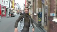 Bear Grylls parodia