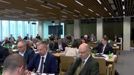 Dyktuje zdradzieckiej minister zdrowia badania