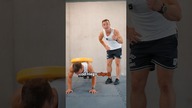 100 pompek w serii czy 100 kg na klatkę na 1 raz? Co lepsze?