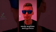KIEDY WBIJESZ MŁODSZEMU DO POKOJU 
