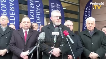 BRAUN ZNÓW DONIÓSŁ NA SAMEGO SIEBIE DO PROKURATURY I NA GR0ŹBY POD JEGO ADRESEM!