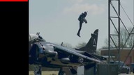 LiveLeak - A jet suit
