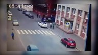 O krok od tragedii przy przejściu dla pieszych