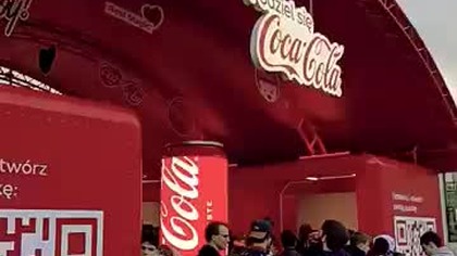 Coca Cola - Personalizowana puszka z Sarmatą! Ciekawe akcja w Warszawie - darmowa Coca Cola #warsaw