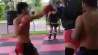 -Giving-some-muaythai-lessons-First-Polish guy teach Thai