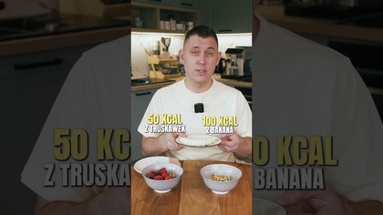 Dwie owsianki, a różnica w kaloriach kolosalna.  Z jakim owocem najbardziej lubisz jeść owsiankę?