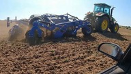 John Deere 7820 & Rolmako U652