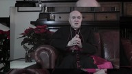 Arcybiskup Carlo Maria Vigano Stoimy w obliczu planetarnego przewrotu.  Lektor PL