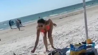 Pora karmienia na plaży