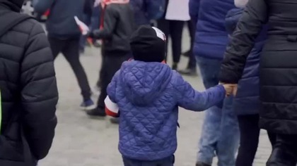 Żyd mnie obraża, ja go nie mogę, od razu staję się ksenofobem, antysemitą albo rasistą, choć tylko  mp4 686x432
