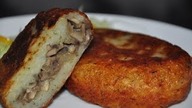 Kotlety ziemniaczane z pieczarkami