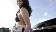 Boobkhana czyli Ken Block vs dziewczyny w bikini