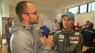 Kamil Stoch wyobraża sobie Dawida Kubackiego ze Złotym Orłem TCS