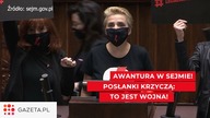 Awantura w Sejmie.  Posłanki Lewicy i KO krzyczą i protestują.  Terlecki wyklucza kolejne osoby