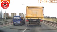 Sfrustrowany szeryf spycha osobówkę na barierki i blokuje pasy ruchu.  STOP PIRAT