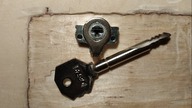 Nietypowy zamek, wejście na klucz w kształcie litery T - atak wytrychem - ISEO GERA #Lockpicking