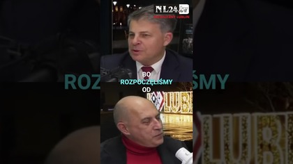 Komunizm vs.  Rządy Tuska? Analiza porusza kontrowersje! #shorts