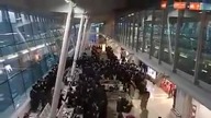 PILNE! Szokujące nagranie Żydów tańczących na lotnisku w Warszawie podczas pandemii i restrykcji!