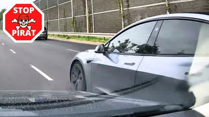 Narwaniec w Tesli robi brake check i spycha za zwrócenie uwagi.  STOP PIRAT