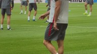 Lewandowski na treningu kadry.  Plecy go nie zabolą #football