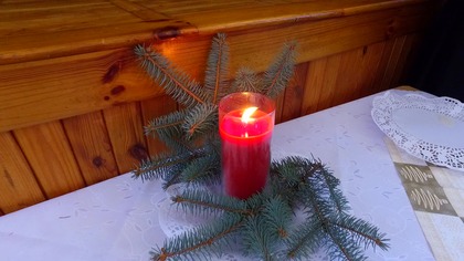 Pójdźmy wszyscy do stajenki - w wykonaniu scholi Aniołki - 1. 01. 2019 r.