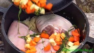 Kociołek z ogniska / Golonka w kiszonej kapuście Masterchef