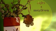 Lepiołki: Brązowa pisanka z motylkiem TUTORIAL  pisanka