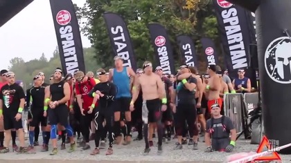 Mężczyzna bez nóg ukończył 20 km Spartan Race