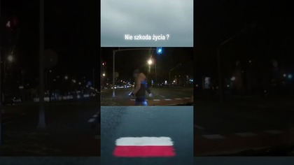 Centymetry od śmierci  pieszy na czerwonym! #wypadek #pieszy #danger