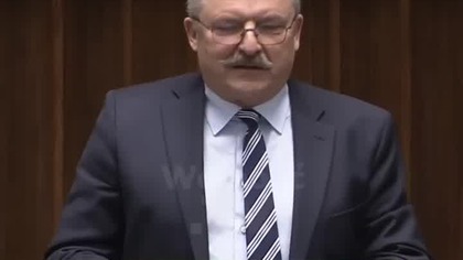 JAKUBIAK MIAŻDŻY NIEMIECKICH PACHOŁÓW!