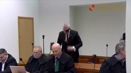 BRAUN OBNAŻYŁ CYRK ŻURKA Z LEWACKĄ CHOINKĄ! NAWET SĘDZIA BYŁ W SZOKU!