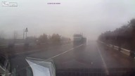 Fatalne zderzenie przy wyprzedzaniu z auta zostaje miazga!!!