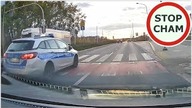 Policja wyprzedza na skrzyżowaniu i przed przejściem dla pieszych #933 Wasze Filmy