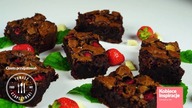 Ciasto brownie z truskawkami