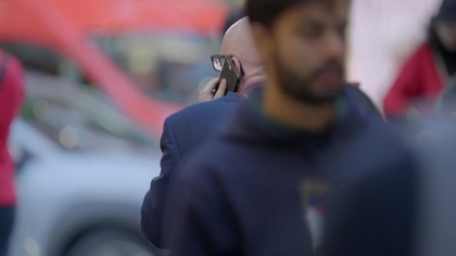 Człowiek kontra AI.  Eksperyment twórczy - dokument lektor pl