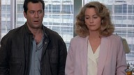 Na wariackich papierach S02E17 - Żywi i martwi