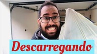Descarregando o carro.  Penúltima viagem da mudança