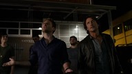 The Almighty Johnsons S03EP03 Bergerbar ENG