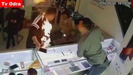 LiveLeak - Phone explodes in repairmans hand during routine maintenance