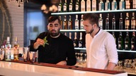 Epickie drinki rozkręcające domówki - jak przygotować Bacardi Cuba Libre