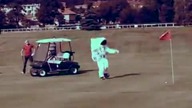 Astronuata na polu golfowym