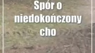 Spór o niedokończony chodnik.  Opozycja mówi o niedoróbce