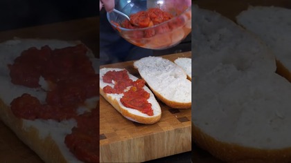 Zapiekanki z pieczarkami i podkładem pomidorowym / Oddaszfartucha