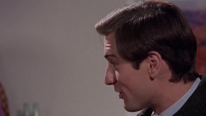 DE NIRO.  - Cześć, mamo! - Hi, Mom! (1970)