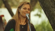 MIKROMUSIC Kołysanka Pani Broni (Mikromusic z Dolnej Półki - Official Acoustic Live Video)