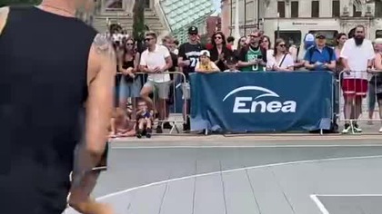 Basket na Wolnośći w Poznaniu! Pokaz WSADÓW #shorts