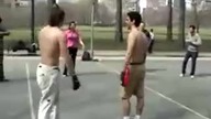 Mortal Kombat w Central Parku