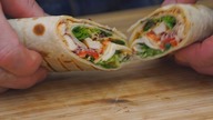 Tortilla z kurczakiem kebab / Oddaszfartucha
