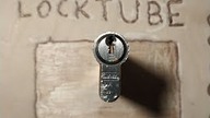 Wkładka firmy EVVA kontra wytrych. Zamek wypatroszony - System Master Key? - bardzo ciekawe piny.